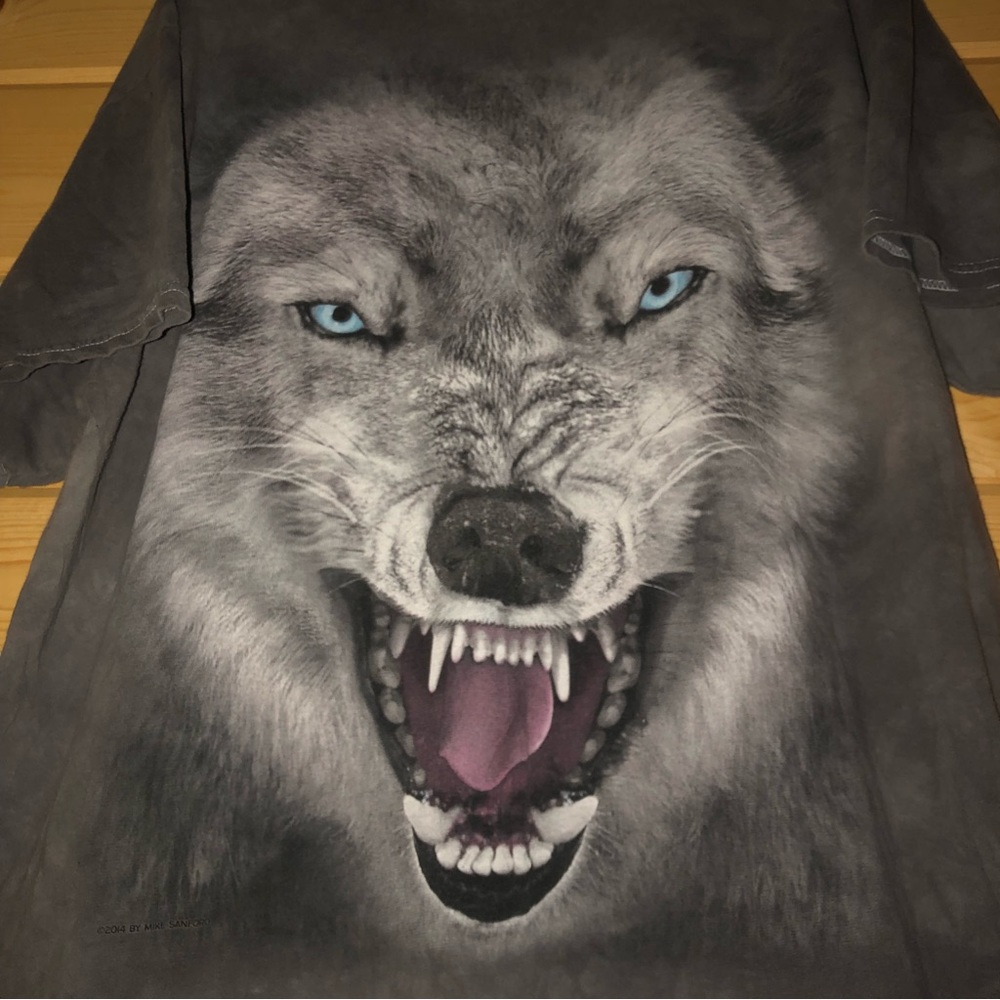 Wolf tee - Picture 2 of 4